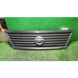 キャラバン LC-VPE25 ラジエータグリル   62310-VX50A 中古