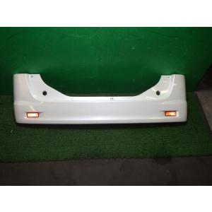 ルークス DBA-ML21S リアバンパー Z7T   中古