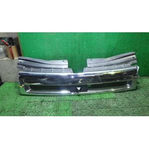 デリカＤ5 DBA-CV5W ラジエータグリル W23   MZ576542 中古