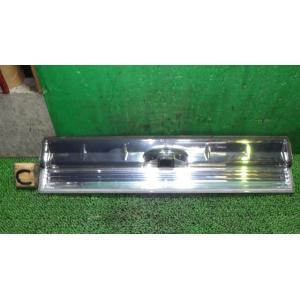 デリカＤ5 DBA-CV5W リアフィニッシャーパネル   6430A190 中古