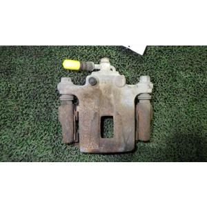 エクストレイル UA-NT30 左リアキャリパー   中古