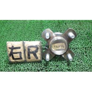 タント DBA-L375S リアハブ   42410-B2040 中古