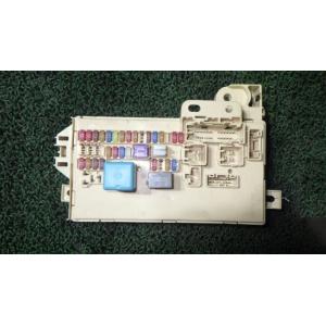 タント DBA-LA600S ヒューズボックス   82600-B2360 中古