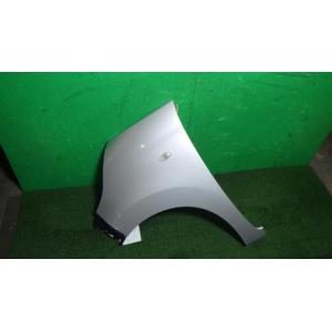 ルークス DBA-ML21S 左フロントフェンダー Z2S   63113-4A00D 中古