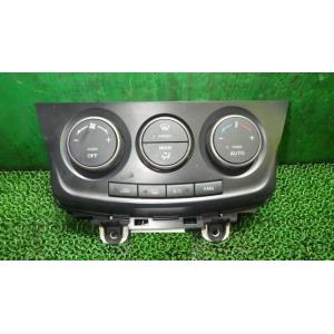 プレマシー DBA-CWEFW エアコンスイッチパネル    中古