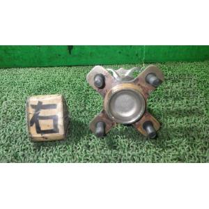 タント CBA-L375S リアハブ   42410-B2040 中古