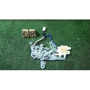 プレマシー DBA-CWEFW 右スライドドアロックソレノイド   C245-72-350 中古