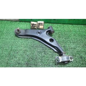 プレオ EBD-RV1 左フロントロアアーム   20202KE050 中古