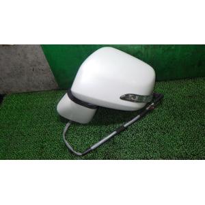 ムーヴ DBA-L175S 左サイドミラー W24   87940-B2660 中古