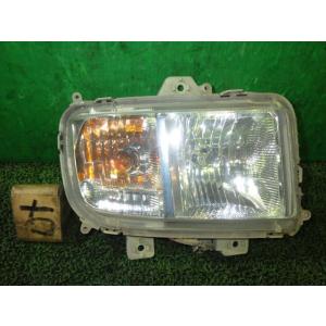 ムーヴ DBA-L175S 右フォグランプ  スタンレー P6778