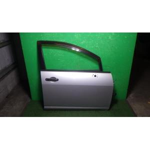 ティーダ ラティオ DBA-SC11 右フロントドア K23   H0100-ED0MM 中古