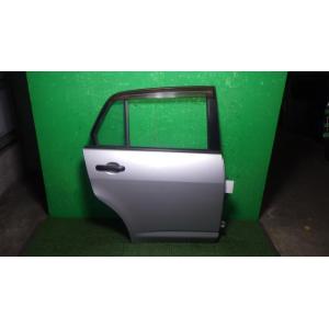 ティーダ ラティオ DBA-SC11 右リアドア K23   H210M-EU5AA 中古