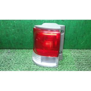 タント DBA-L375S 左テールランプ ICHIKOH D066 81560-B2240 中古