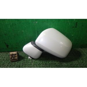 ムーヴコンテ DBA-L575S 左サイドミラー W24   87940-B2B10 中古