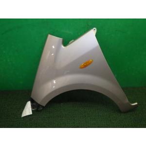 ムーヴ DBA-L175S 左フロントフェンダー T16   中古