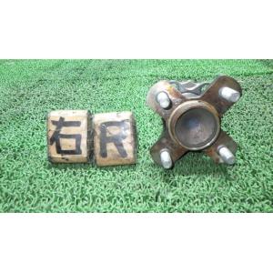 タント DBA-L375S リアハブ   42410-B2040 中古