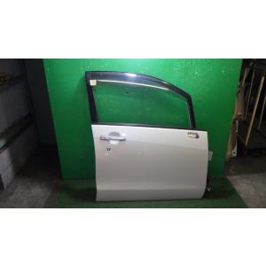 ムーヴ DBA-LA100S 右フロントドア W24   67001-B2311 中古