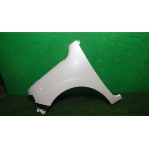 ミラココア DBA-L675S 左フロントフェンダー W24   53812-B2551 中古