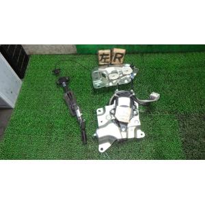 タント DBA-L375S 左パワースライドドアモーター   85006-B2011 中古