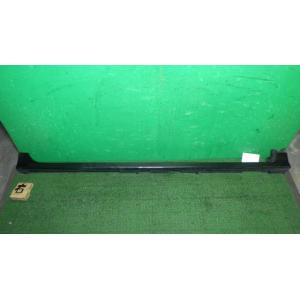 タント DBA-LA600S 右サイドステップ X07   75853-B2130-C0 中古