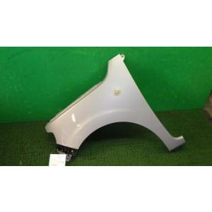 ミラココア DBA-L675S 左フロントフェンダー P18   中古