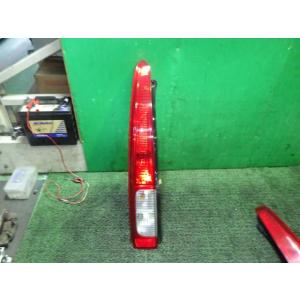 ムーヴ DBA-L175S 左テールランプ ICHIKO D047 中古