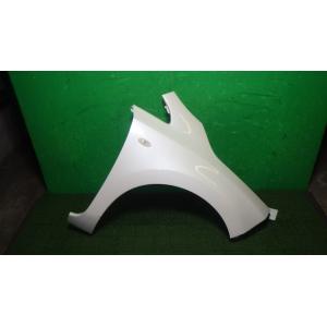 リーフ ZAA-AZE0 右フロントフェンダー QAB   F3100-3NAAA 中古