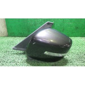 デリカＤ2 DBA-MB15S 左サイドミラー ZSF    中古