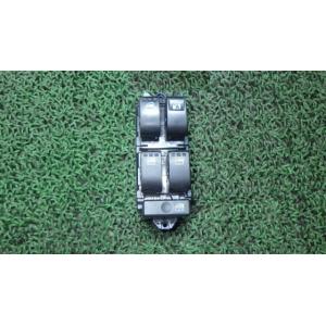 タント DBA-LA600S パワーウインドウスイッチ   84820-B2440 中古