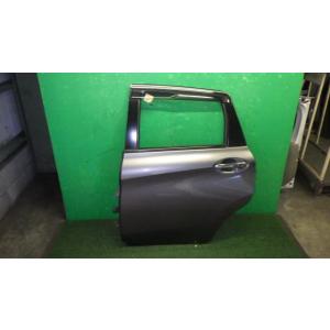 ノート DBA-E12 左リアドア KAD   H210A-3VAMA 中古