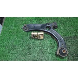 タント DBA-L375S 左フロントロアアーム   48069-B2041 中古