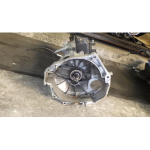 キャリイ 4WD DA16T MTミッション リビルト トランスファー一体 国内