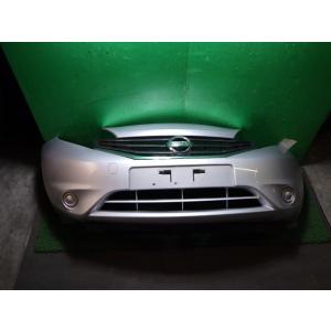 ノート DBA-E12 フロントバンパー K23   中古