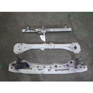 ムーヴ DBA-LA100S ラジエータコアサポート   53028-B2221 中古