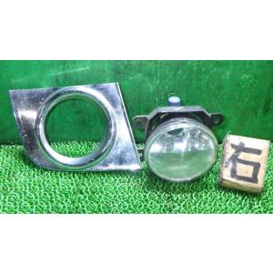 ムーヴ DBA-LA100S 右フォグランプ   81210-B2130 中古
