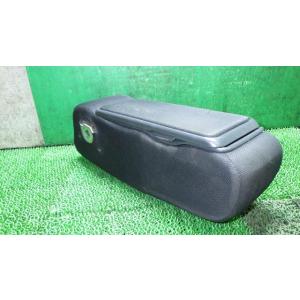 ムーヴ DBA-LA100S アームレスト   72810-B2660-B0 中古