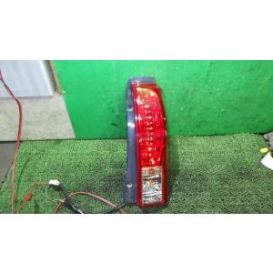 オッティ DBA-H92W 右テールランプ SR RCL010 中古