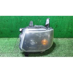 オッティ DBA-H92W 左ヘッドランプ STANLEY P6537 26075-6A00H 中古