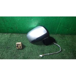 ムーヴ DBA-LA100S 右サイドミラー T22   87910-B2B80 中古