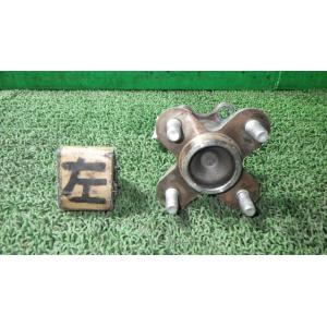 タント DBA-L375S リアハブ   42410-B2040 中古