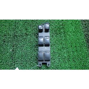 エクストレイル CBA-NT30 パワーウインドウスイッチ   25401-AL500 中古