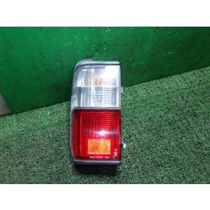 バネット TC-SK82MN 左テールランプ KOITO 220-61871 中古