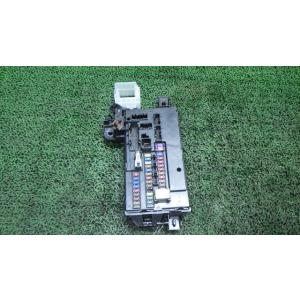 タント DBA-LA600S ヒューズボックス   82600-B2580 中古