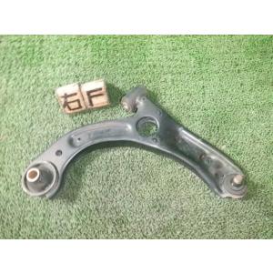 タント DBA-L375S 右フロントロアアーム   48068-B2041 中古