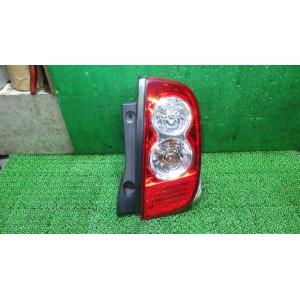 マーチ DBA-AK12 右テールランプ    中古