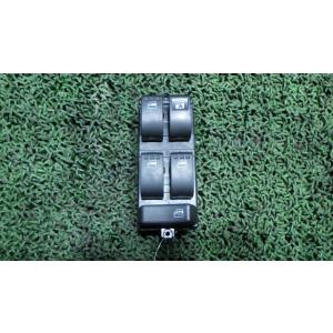 タント DBA-L375S パワーウインドウスイッチ   84820-B2290 中古