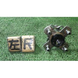 タント DBA-L375S リアハブ   89411-B2050 中古