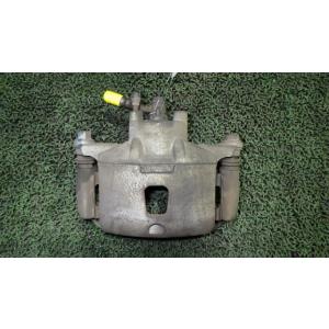 マーチ DBA-AK12 右フロントキャリパー   中古