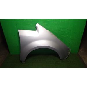 デリカＤ5 DBA-CV5W 右フロントフェンダー A19A75   5220D158 中古
