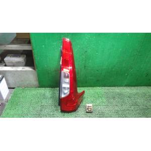 デイズ DBA-B21W 右テールランプ ICHIKOH D176 26550-6A02D 中古